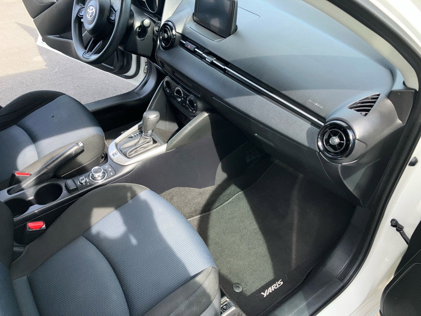 2020 Toyota Yaris Sedan L