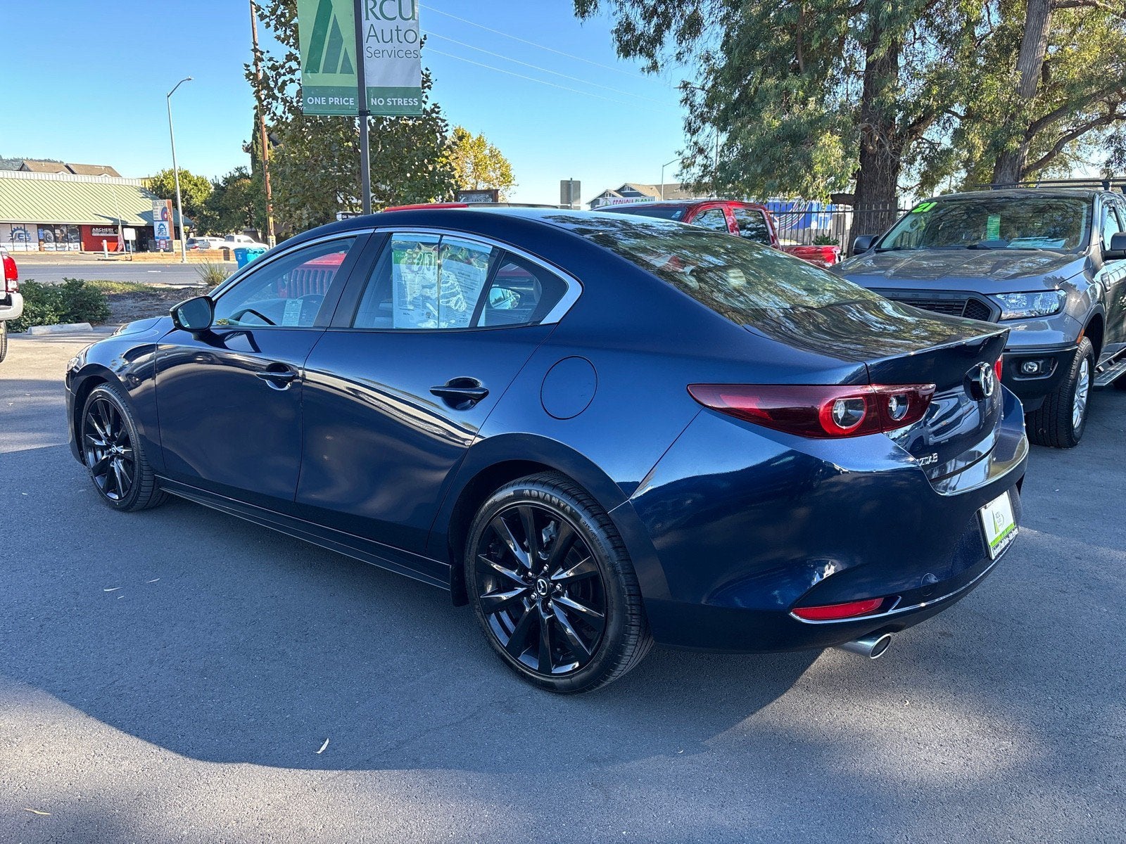 2024 Mazda Mazda3 Sedan 2.5 S Select Sport