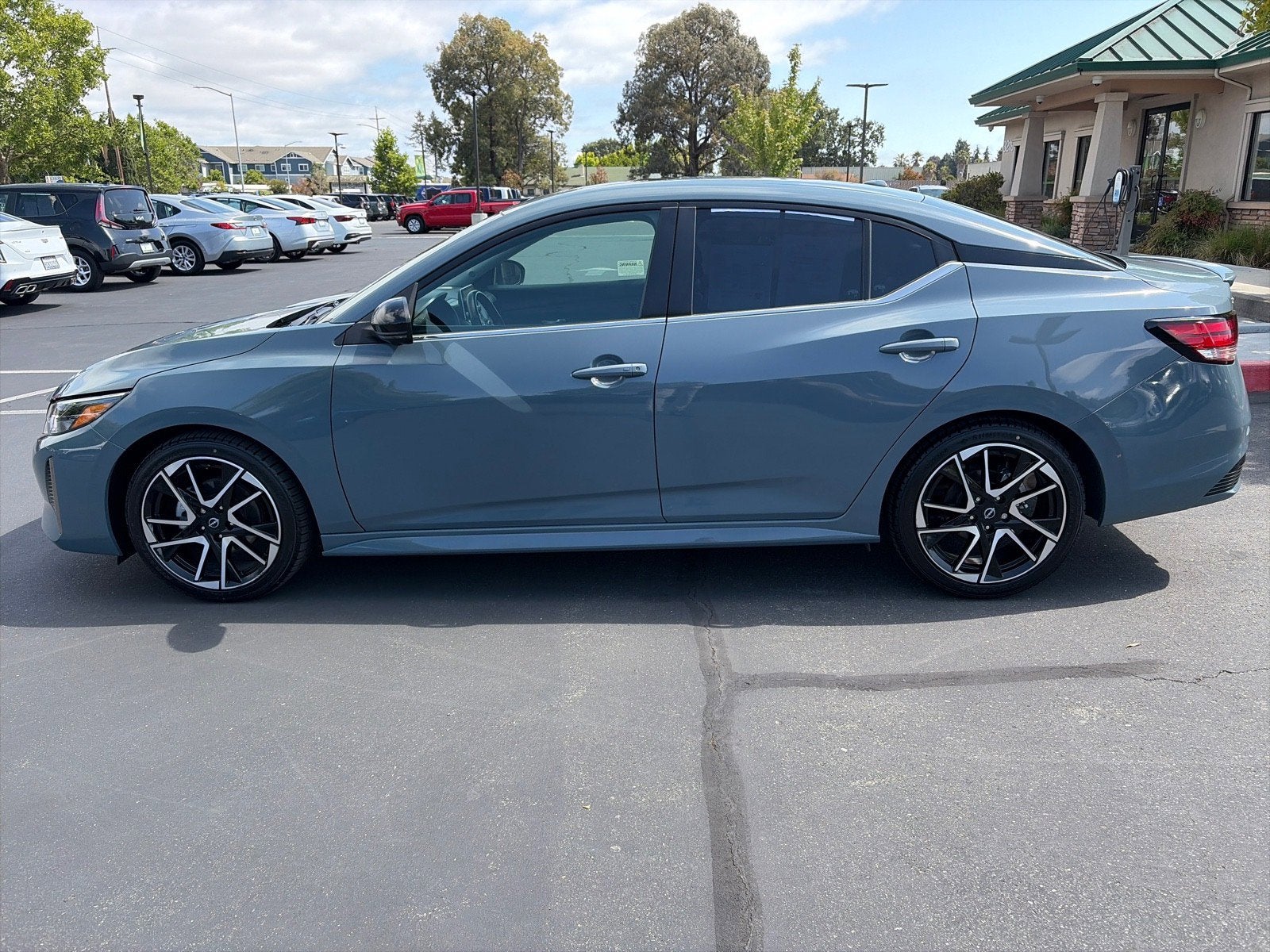 2024 Nissan Sentra SR