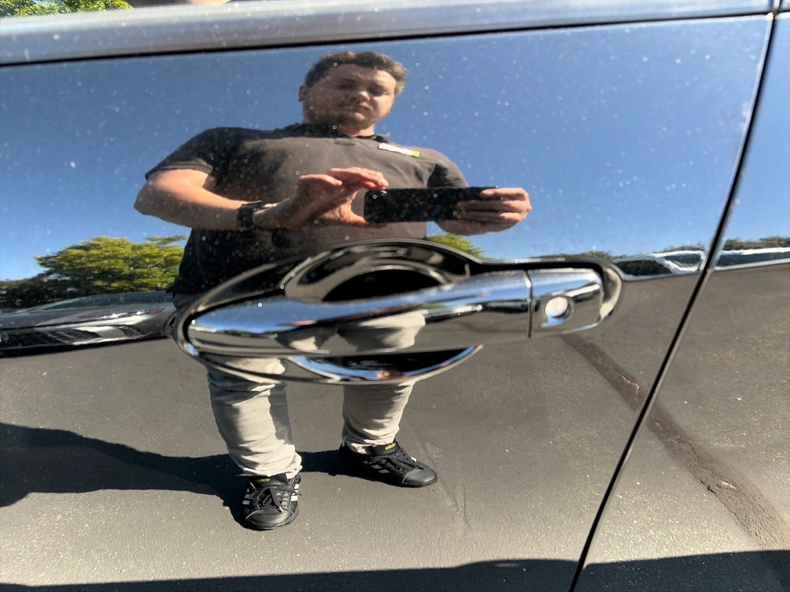 2023 Nissan Versa SV