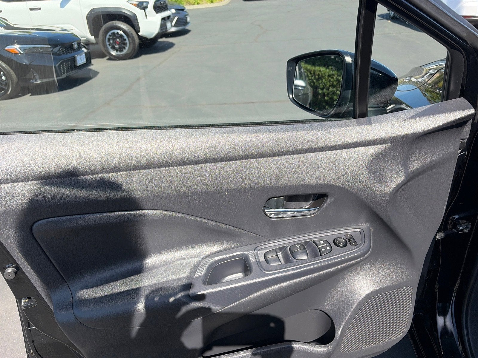 2023 Nissan Versa SV