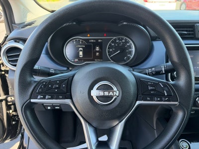 2023 Nissan Versa SV