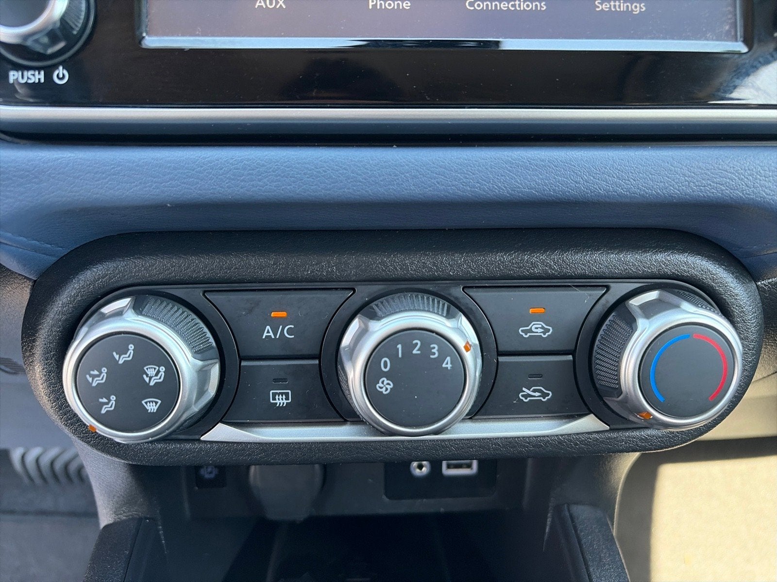 2023 Nissan Versa SV
