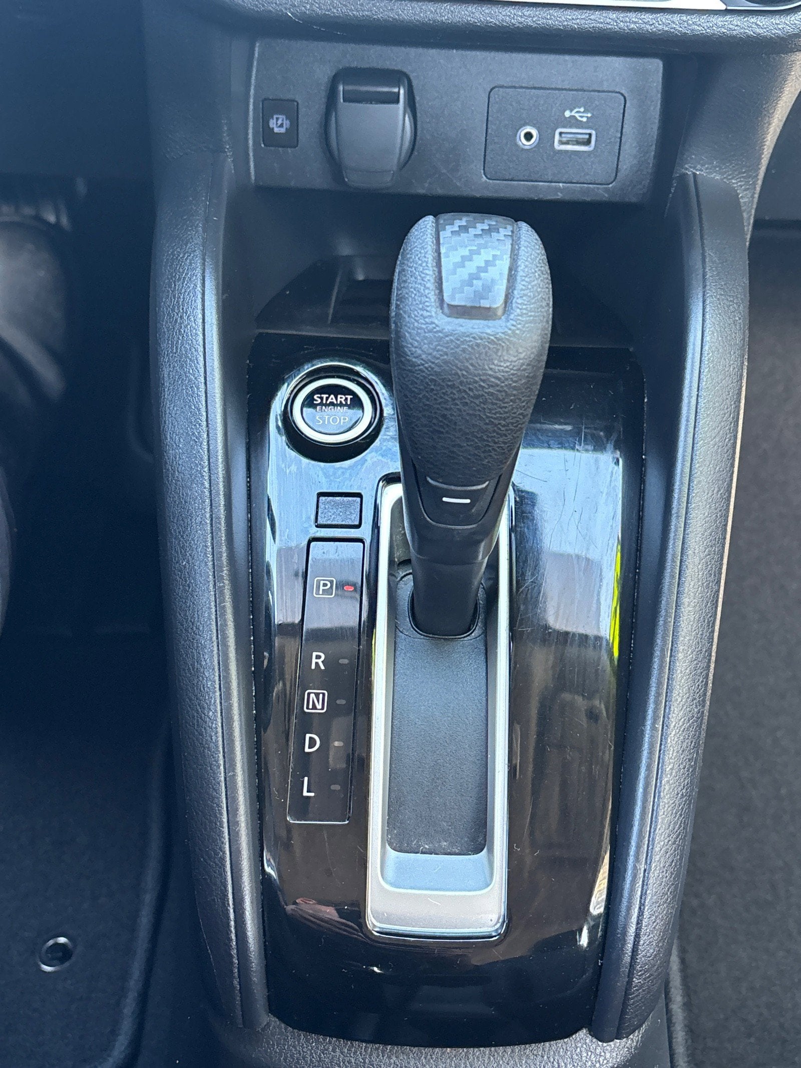 2023 Nissan Versa SV