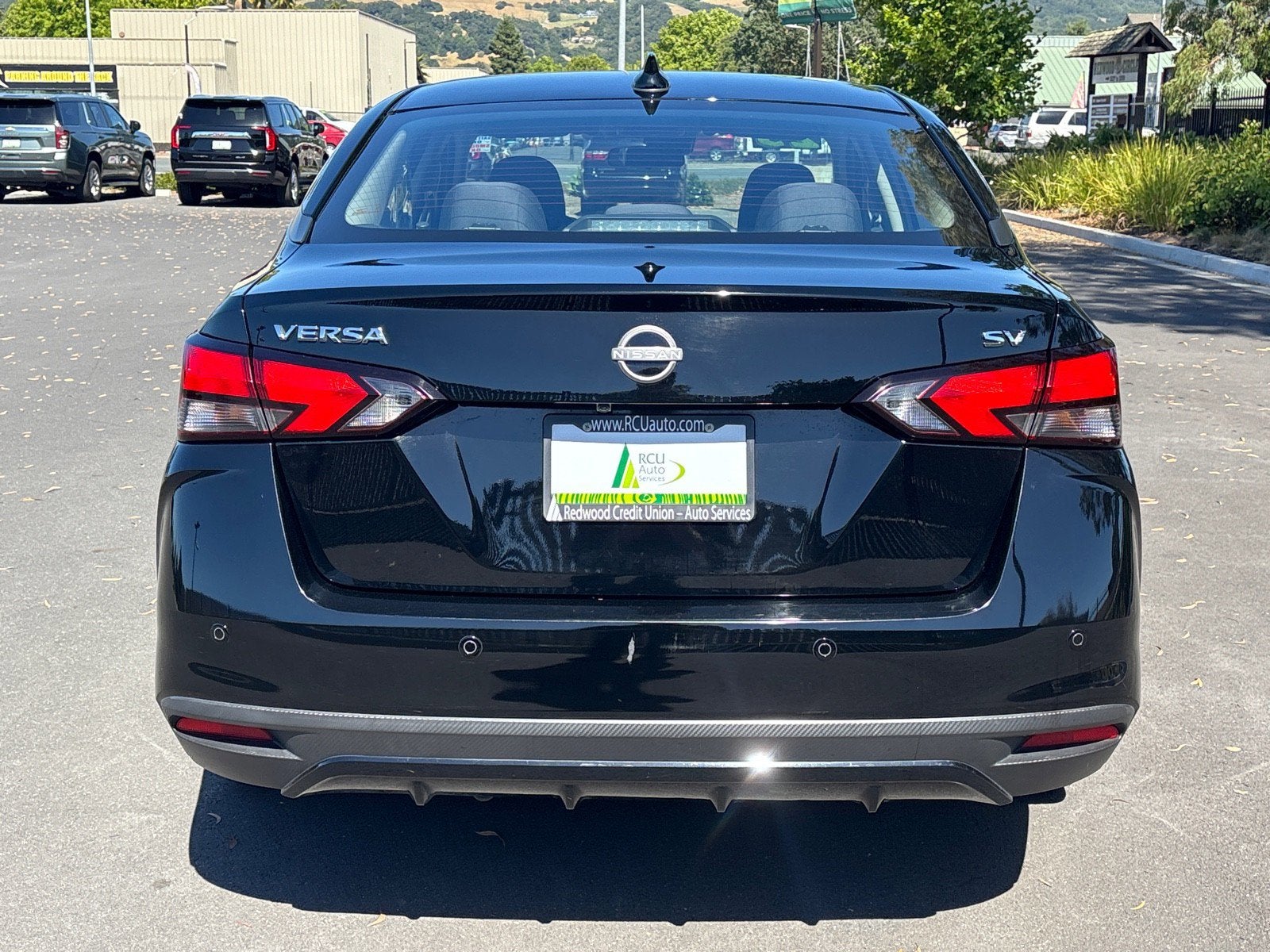 2023 Nissan Versa SV