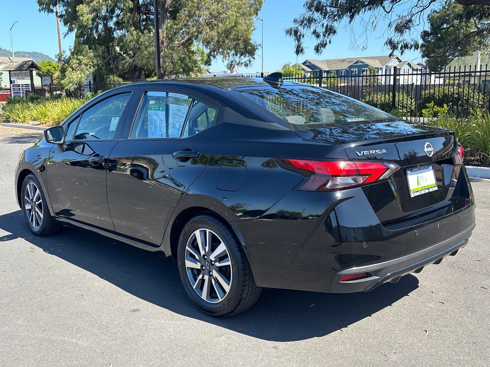 2023 Nissan Versa SV