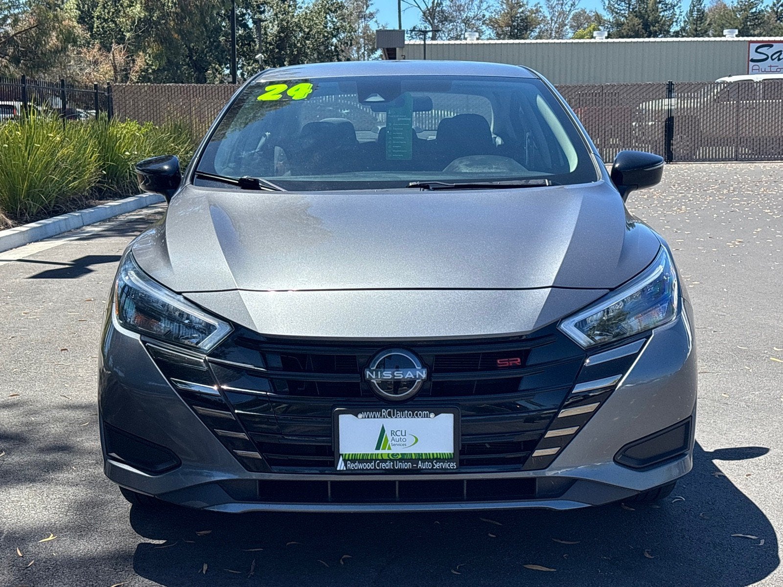 2024 Nissan Versa SR