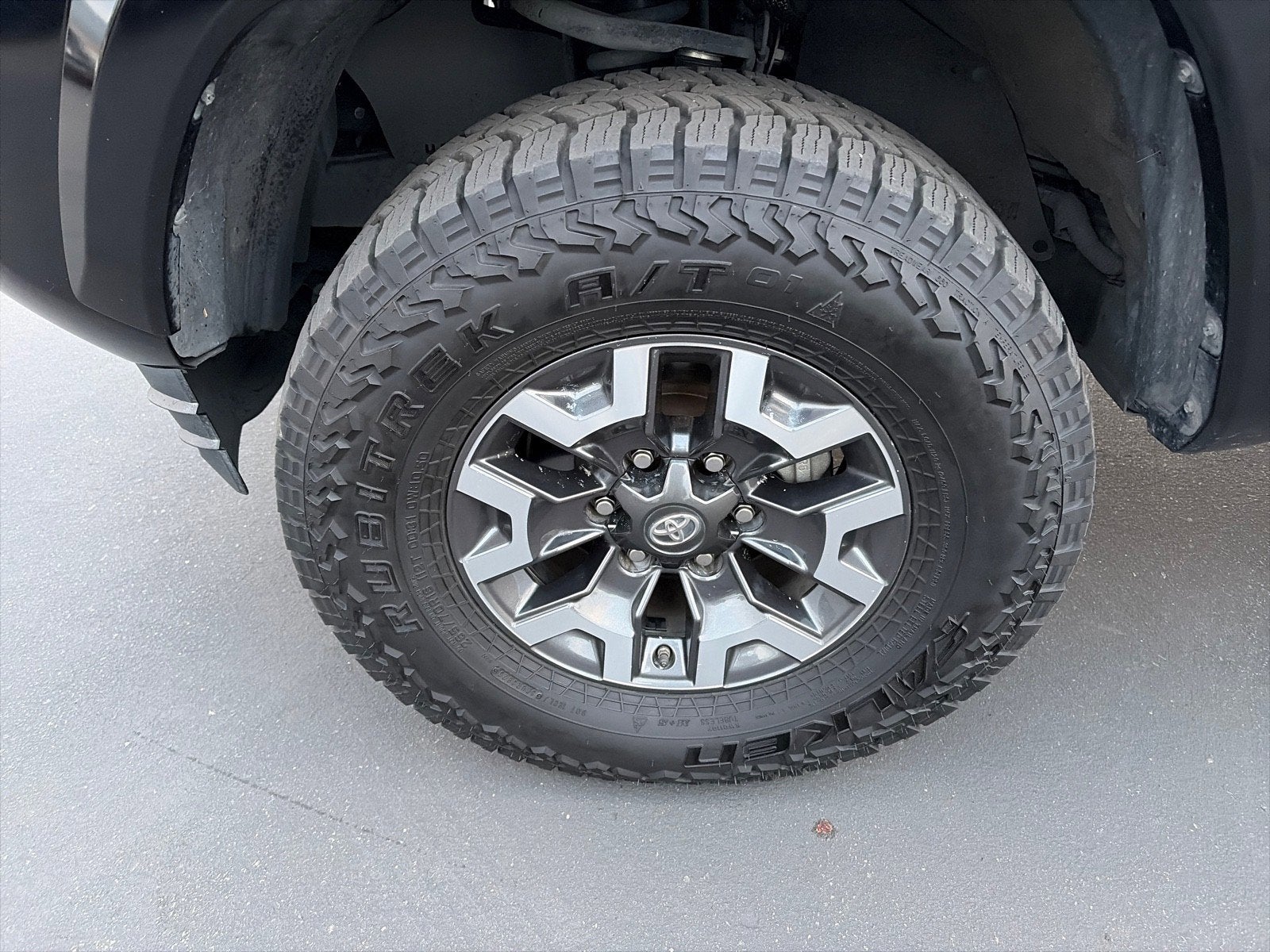 2021 Toyota Tacoma 2WD SR5