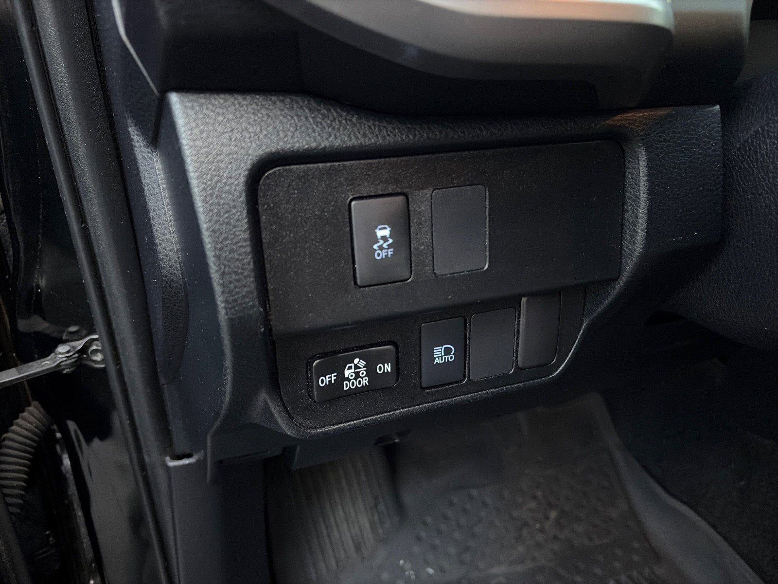 2021 Toyota Tacoma 2WD SR5