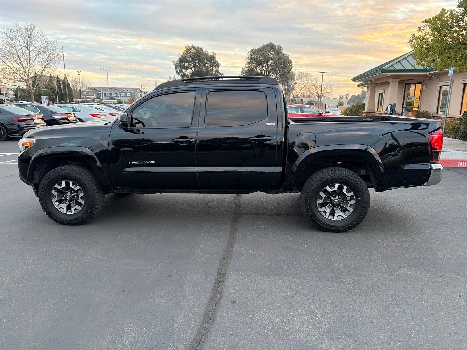 2021 Toyota Tacoma 2WD SR5