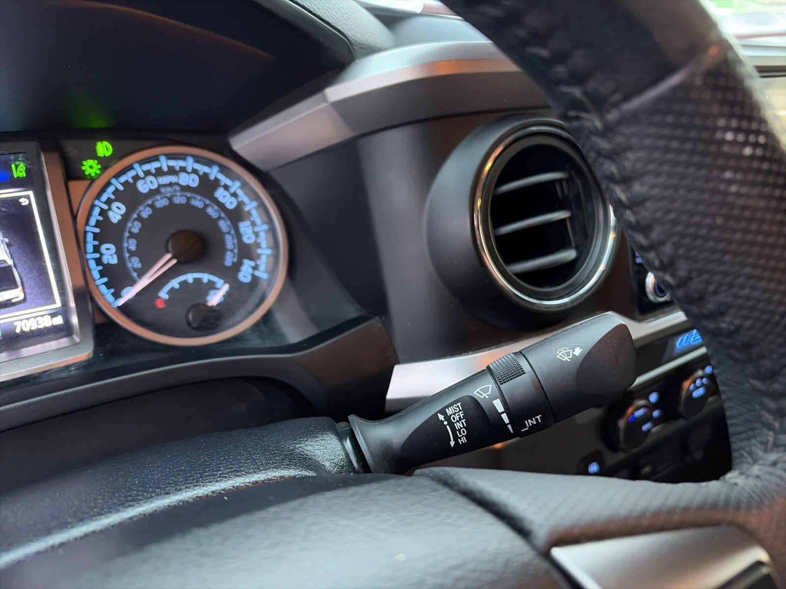 2021 Toyota Tacoma 2WD SR5