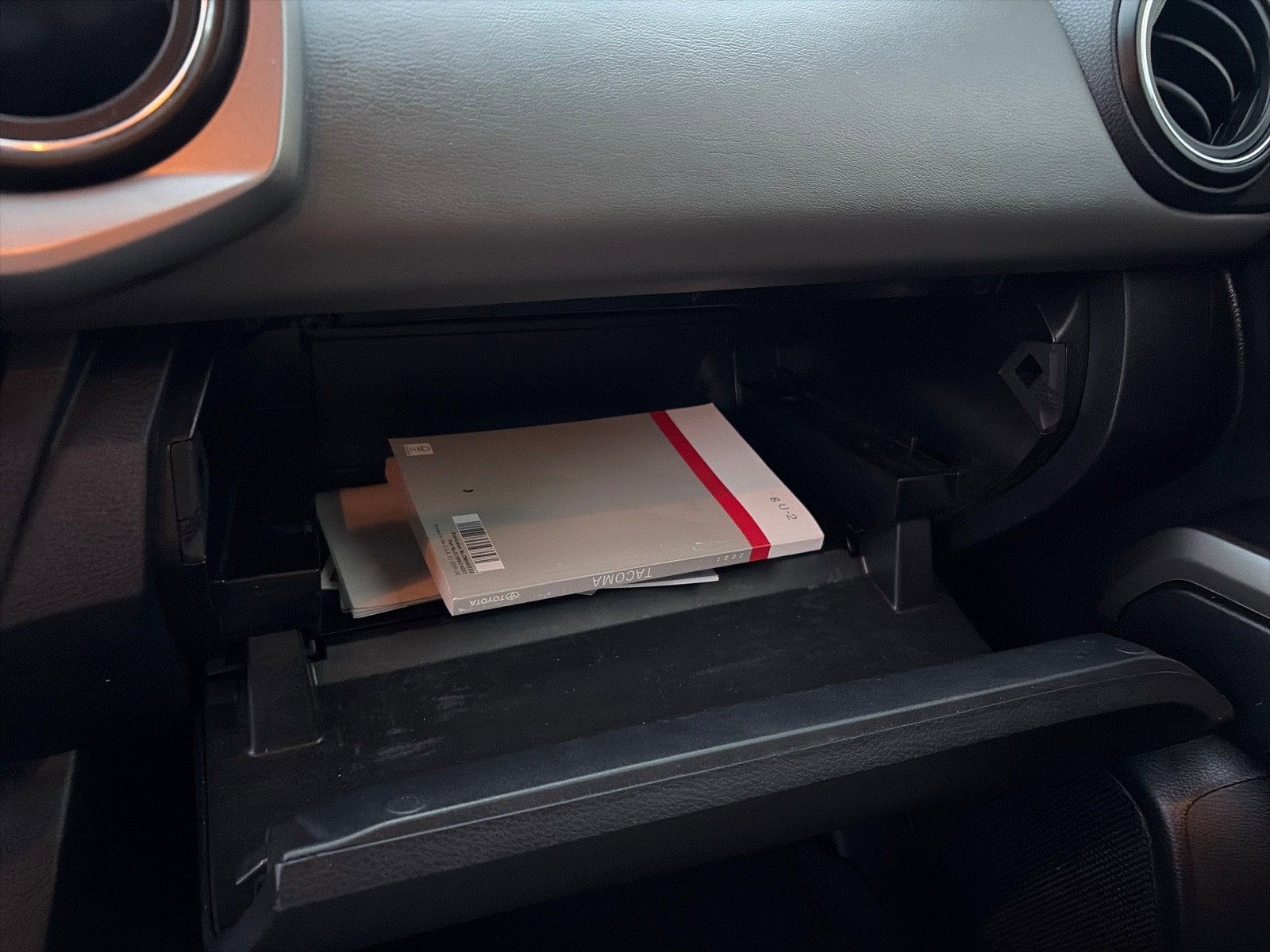 2021 Toyota Tacoma 2WD SR5