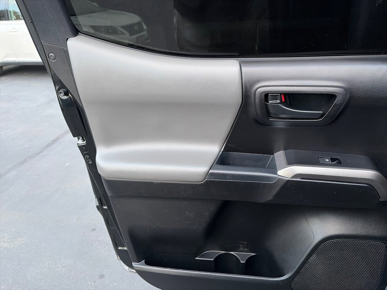 2021 Toyota Tacoma 2WD SR5