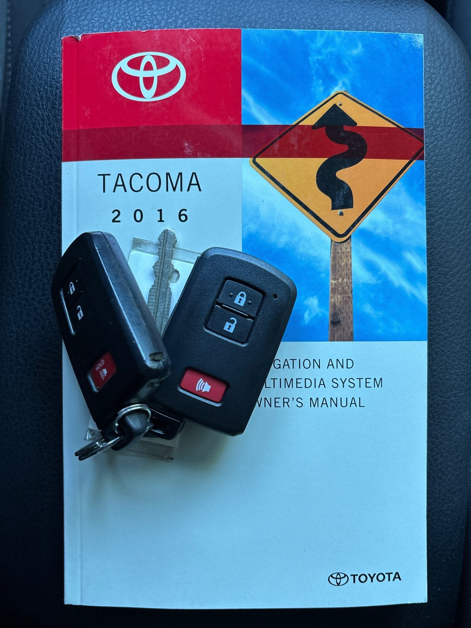 2016 Toyota Tacoma TRD Sport