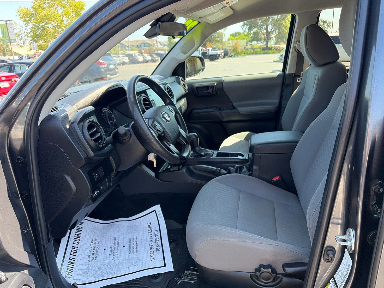2022 Toyota Tacoma 4WD SR