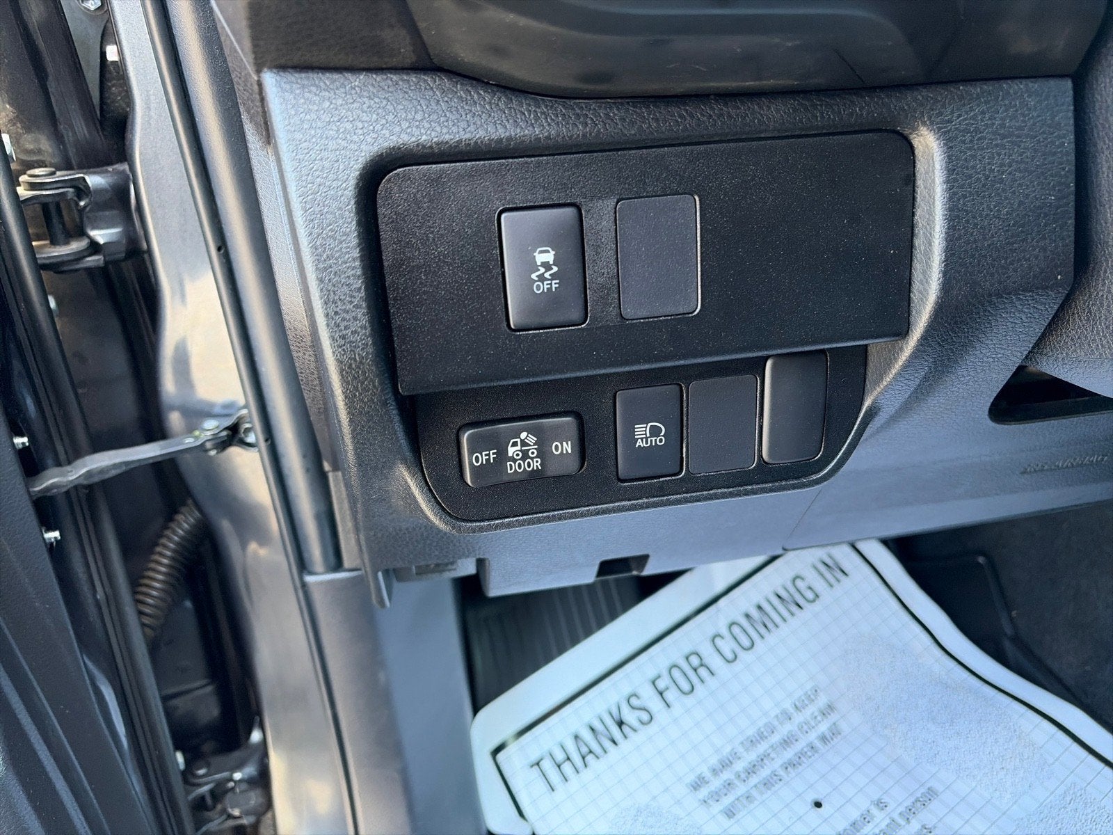 2022 Toyota Tacoma 4WD SR