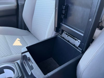 2022 Toyota Tacoma 4WD SR