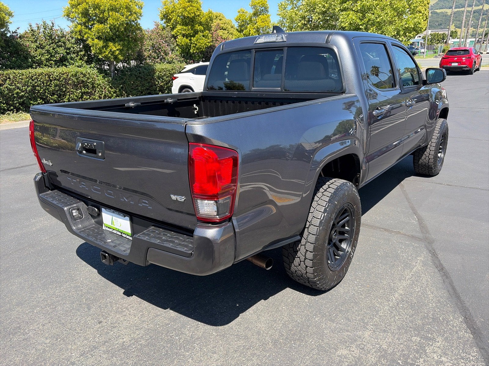 2022 Toyota Tacoma 4WD SR