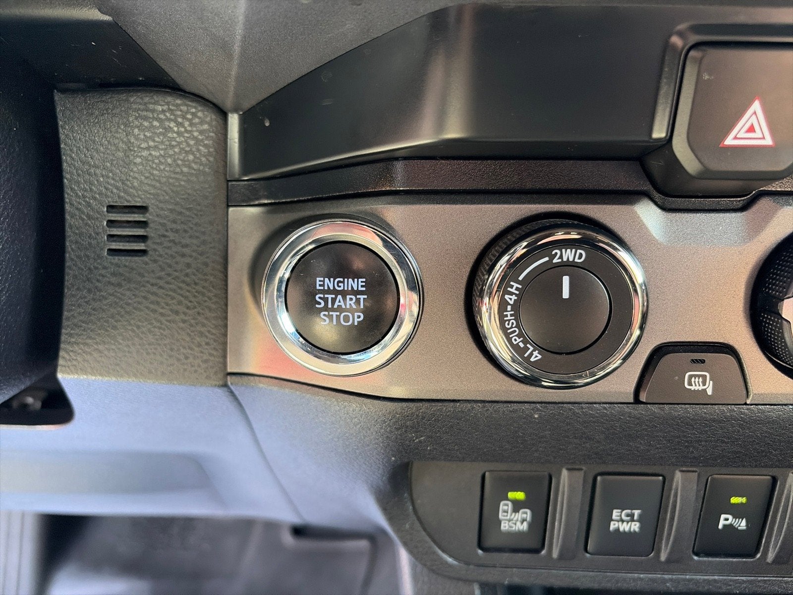 2022 Toyota Tacoma 4WD TRD Off Road