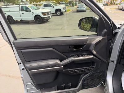 2024 Toyota Tacoma 4WD SR5