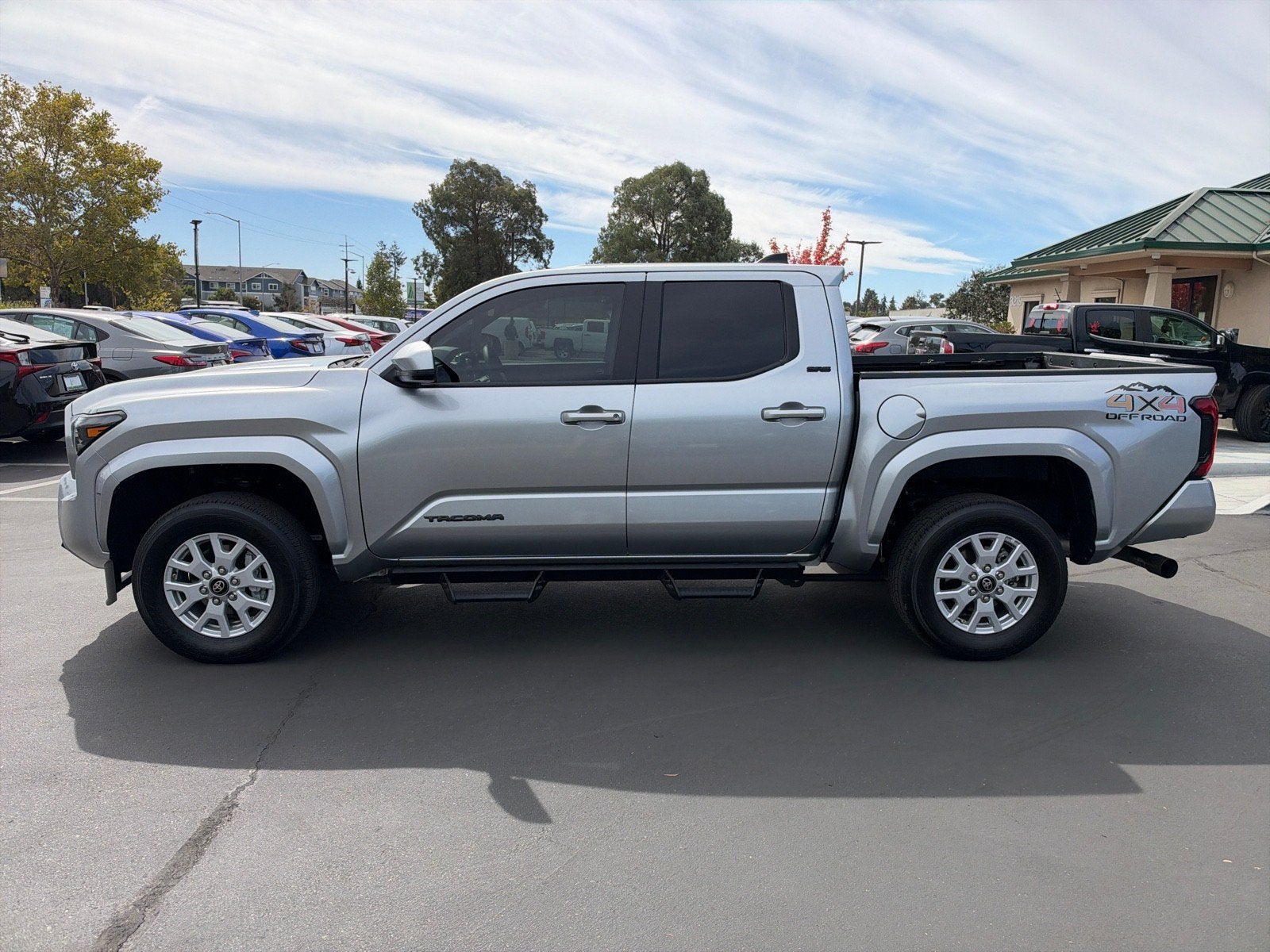 2024 Toyota Tacoma 4WD SR5