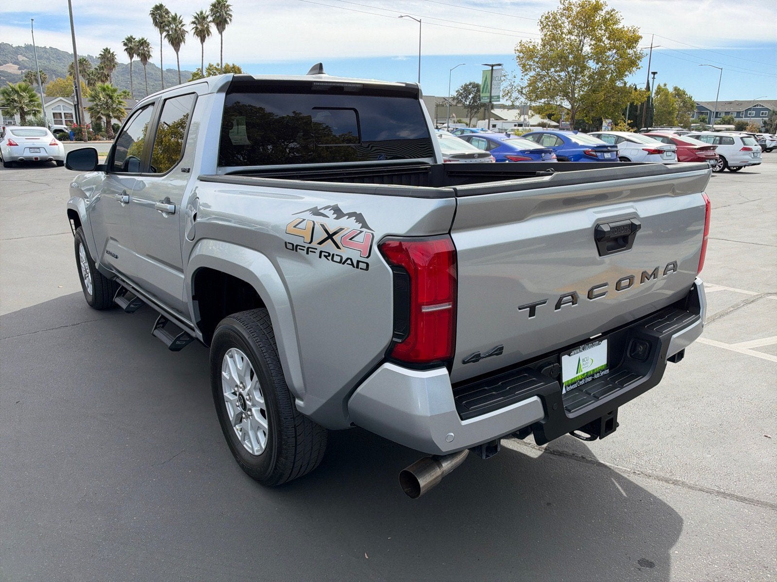 2024 Toyota Tacoma 4WD SR5