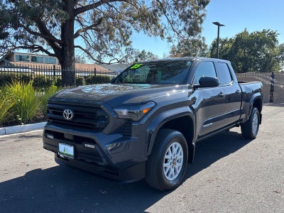 2025 Toyota Tacoma 4WD SR5