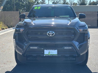 2025 Toyota Tacoma 4WD SR5