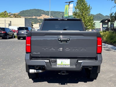 2025 Toyota Tacoma 4WD SR5