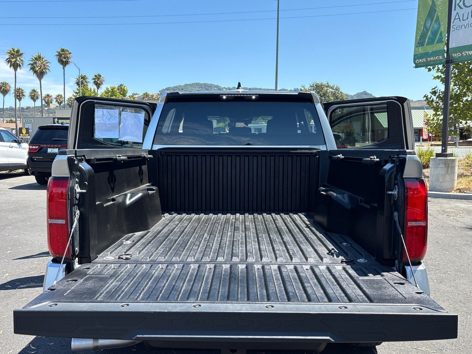 2024 Toyota Tacoma 4WD SR5