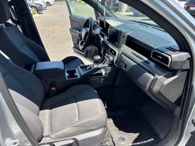 2024 Toyota Tacoma 4WD SR5