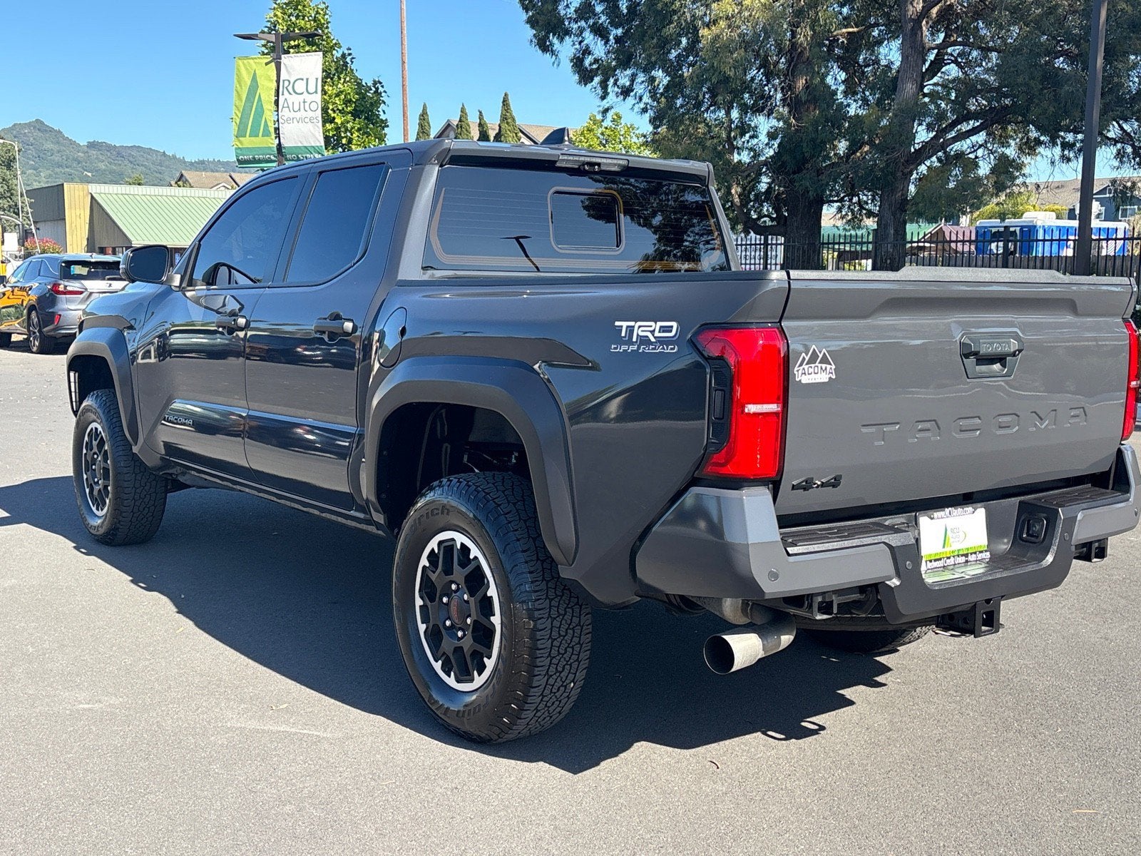 2025 Toyota Tacoma 4WD TRD Off Road