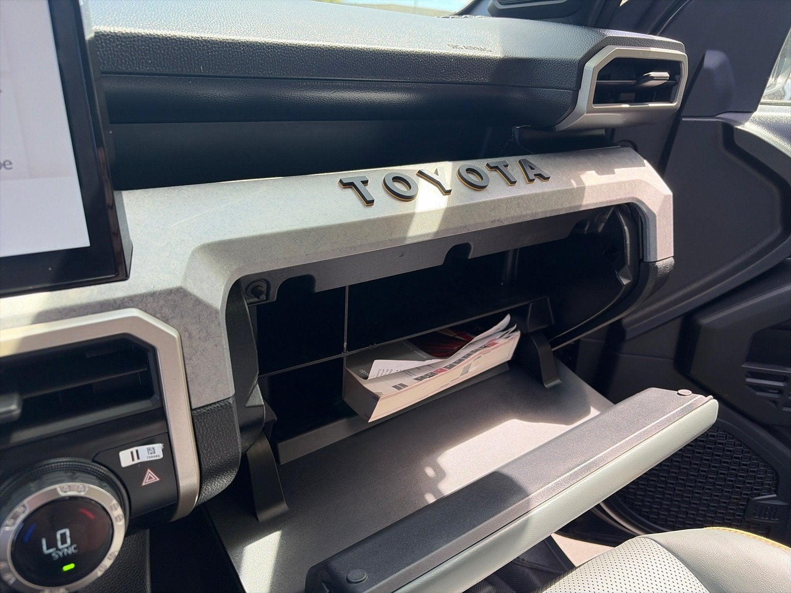 2024 Toyota Tacoma 4WD Trailhunter Hybrid