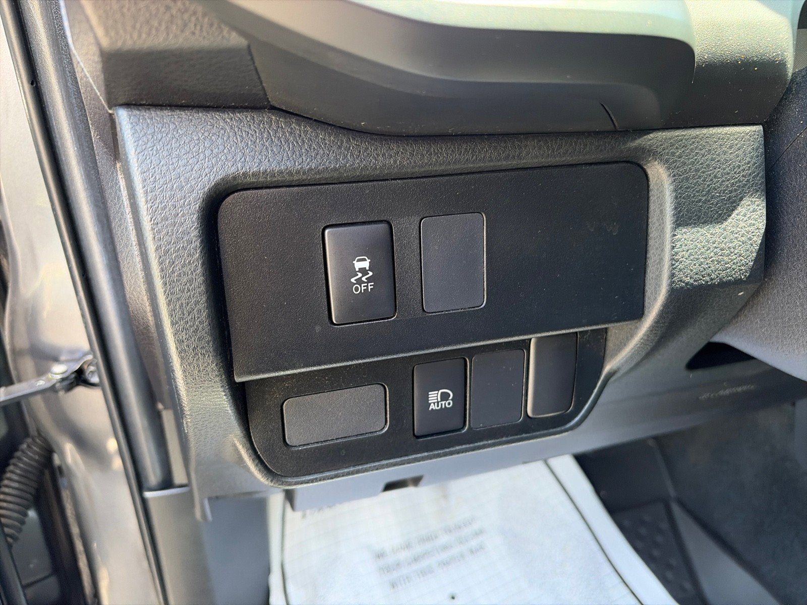 2022 Toyota Tacoma 2WD SR5