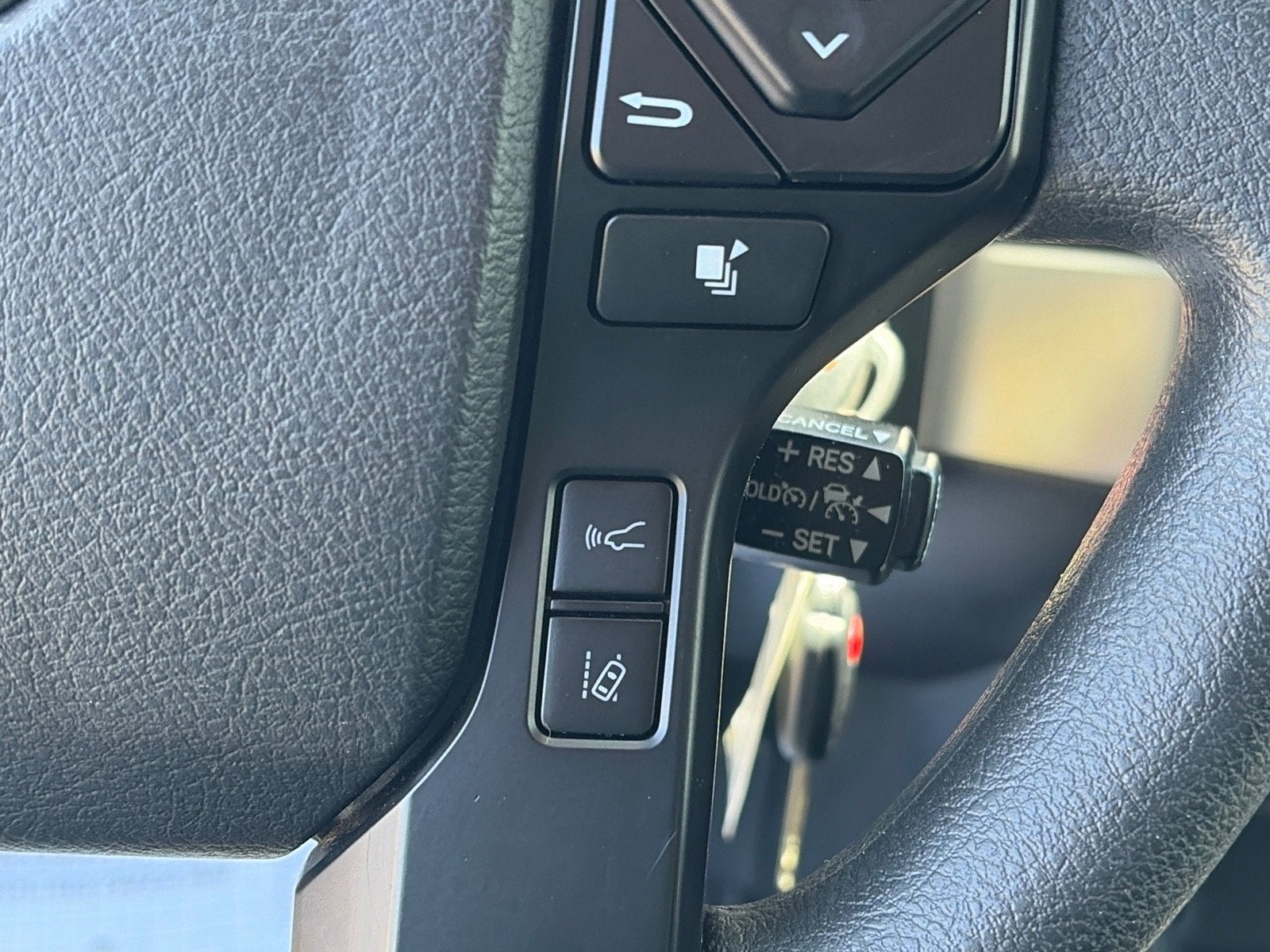 2022 Toyota Tacoma 2WD SR5