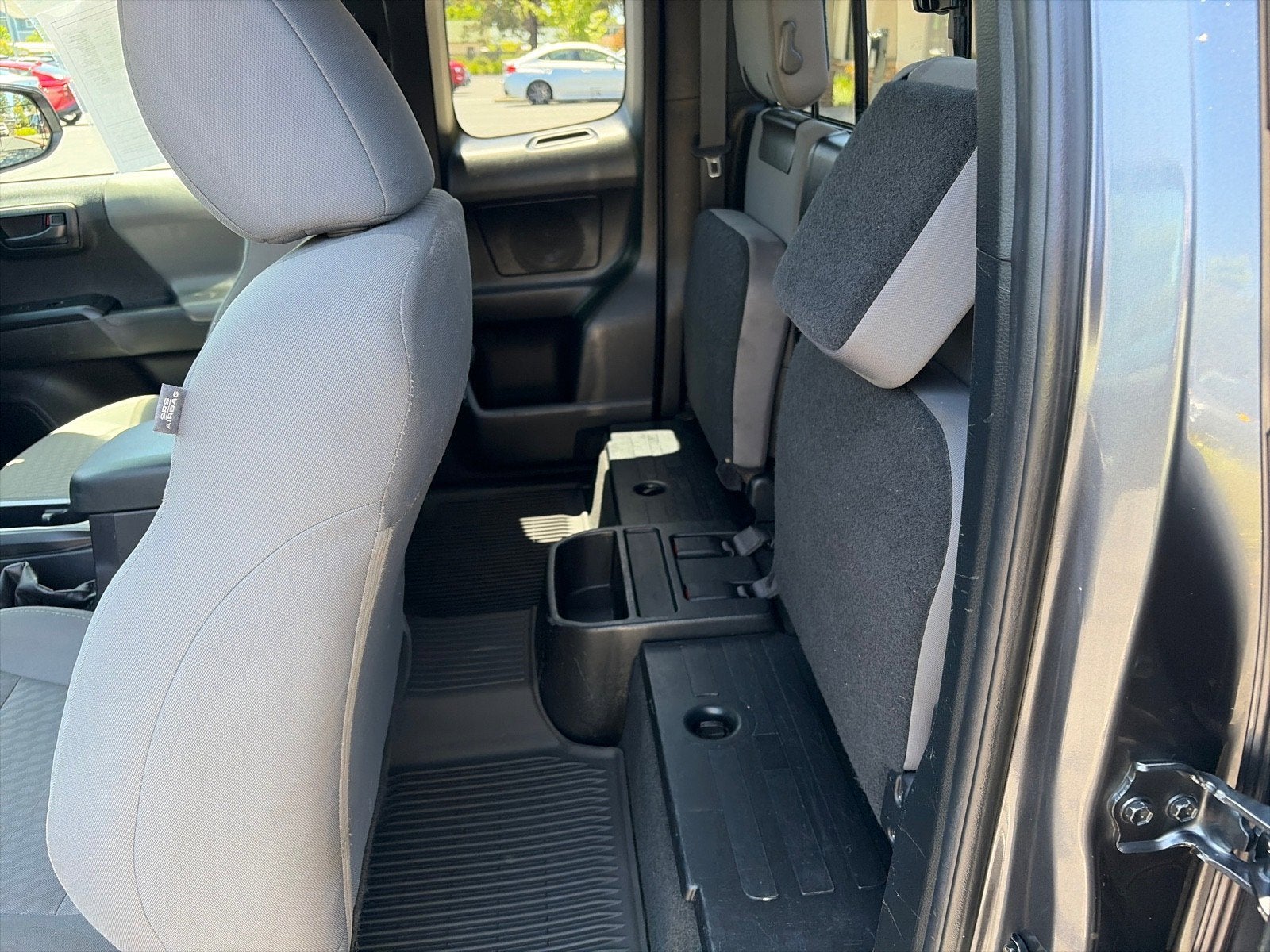 2022 Toyota Tacoma 2WD SR5