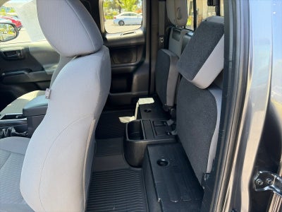 2022 Toyota Tacoma 2WD SR5