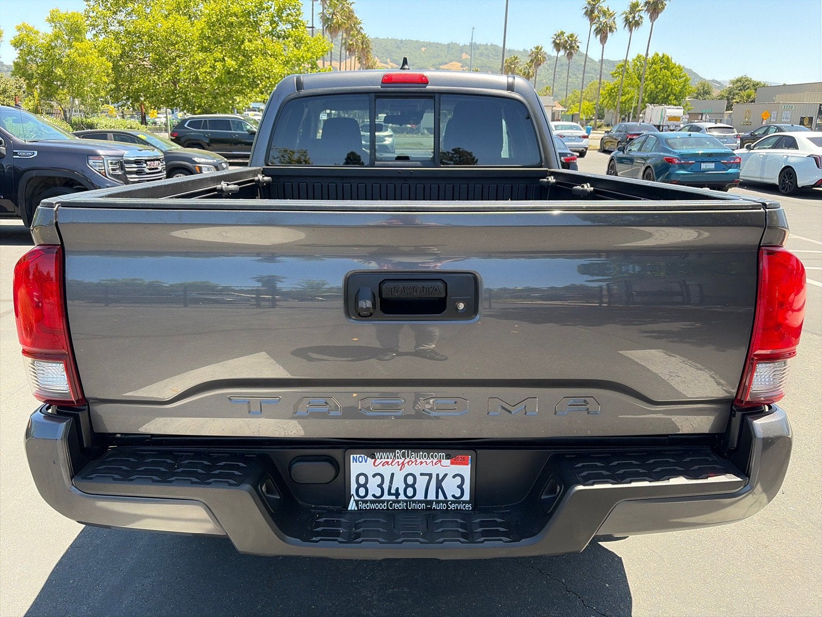 2022 Toyota Tacoma 2WD SR5