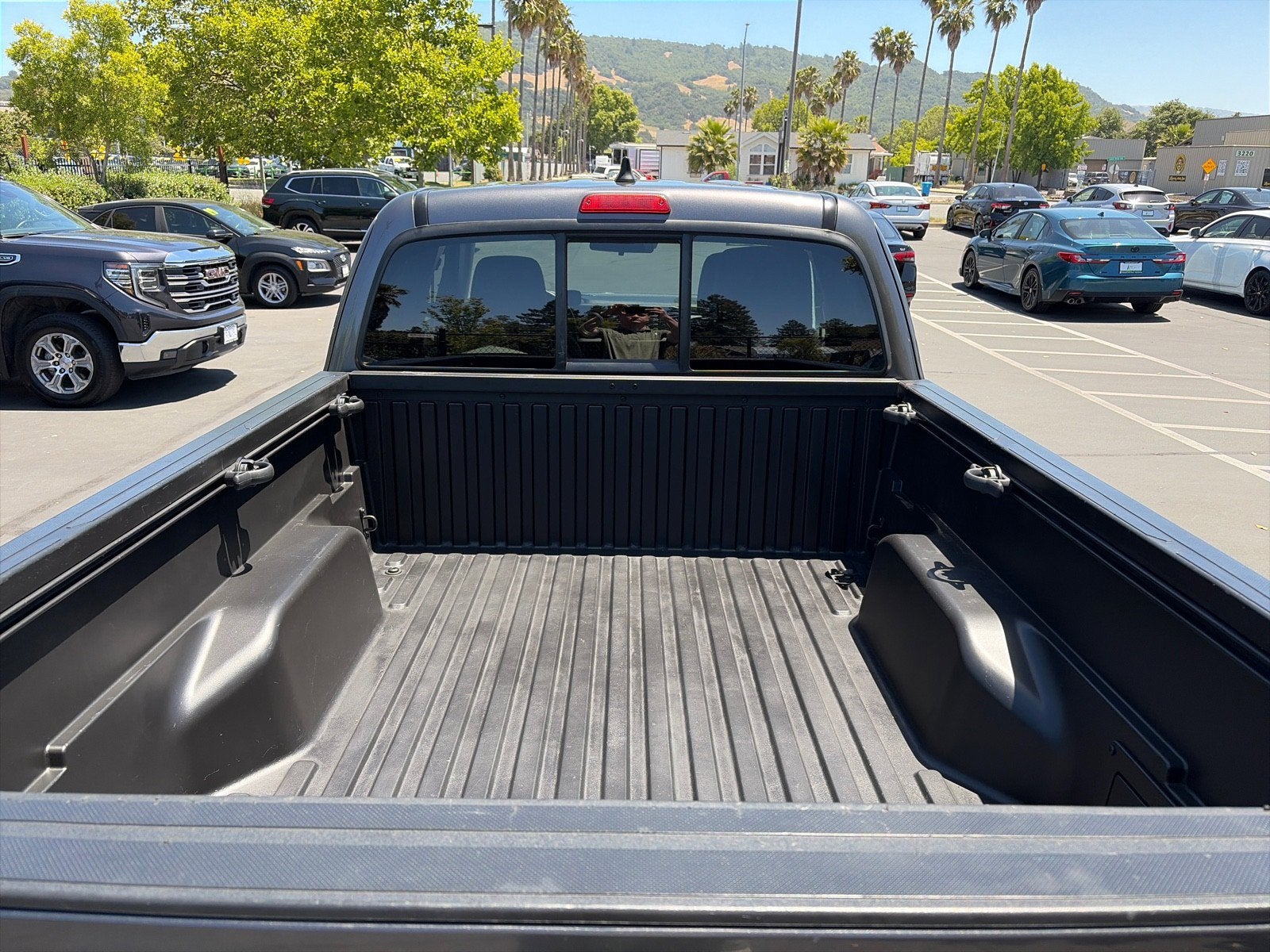 2022 Toyota Tacoma 2WD SR5