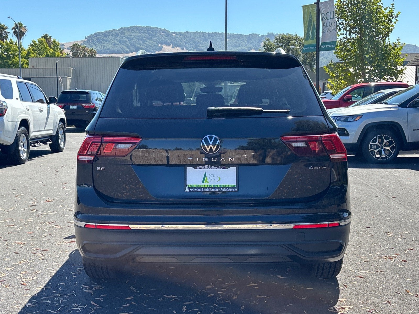 2022 Volkswagen Tiguan SE