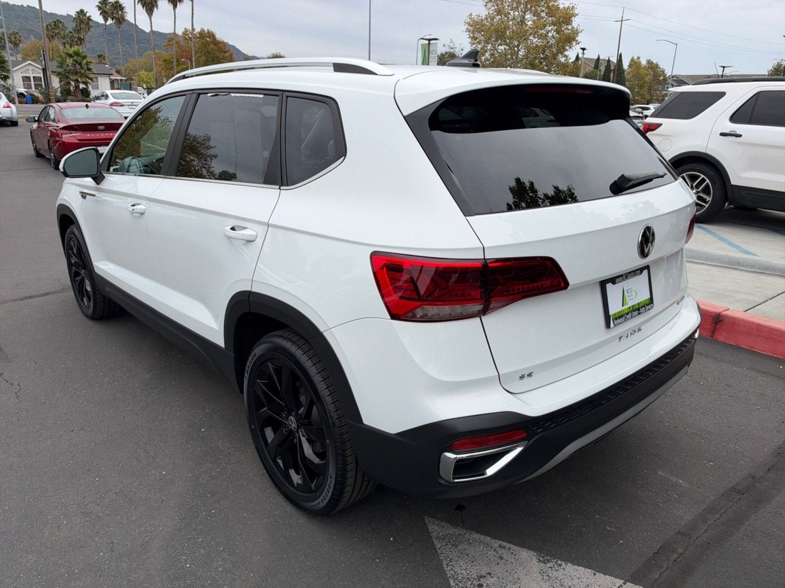 2022 Volkswagen Taos SE