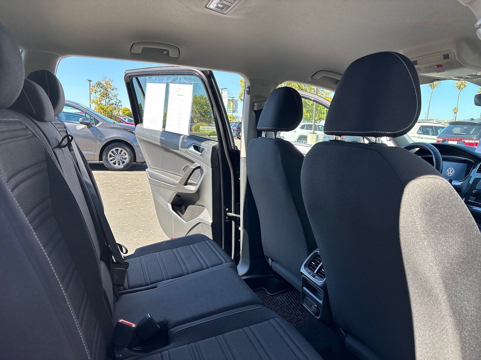 2023 Volkswagen Tiguan S