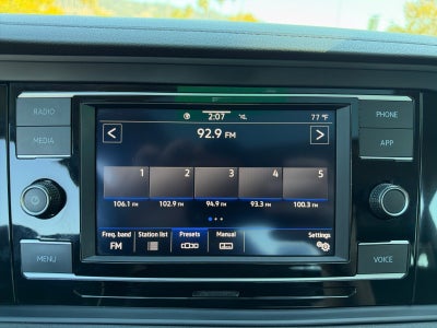 2024 Volkswagen Jetta SE