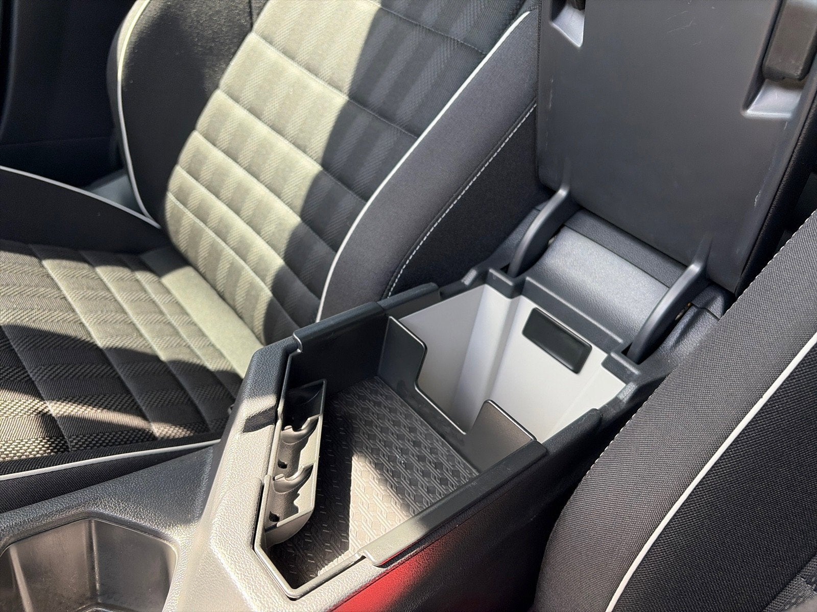 2024 Volkswagen Jetta Sport