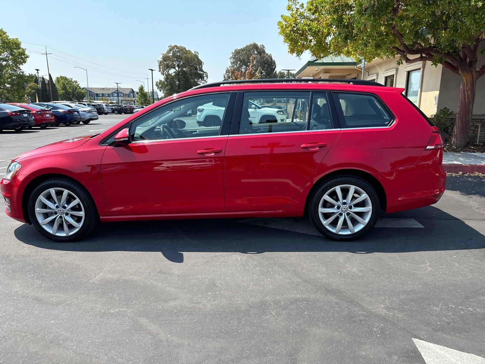 2017 Volkswagen Golf SportWagen SEL