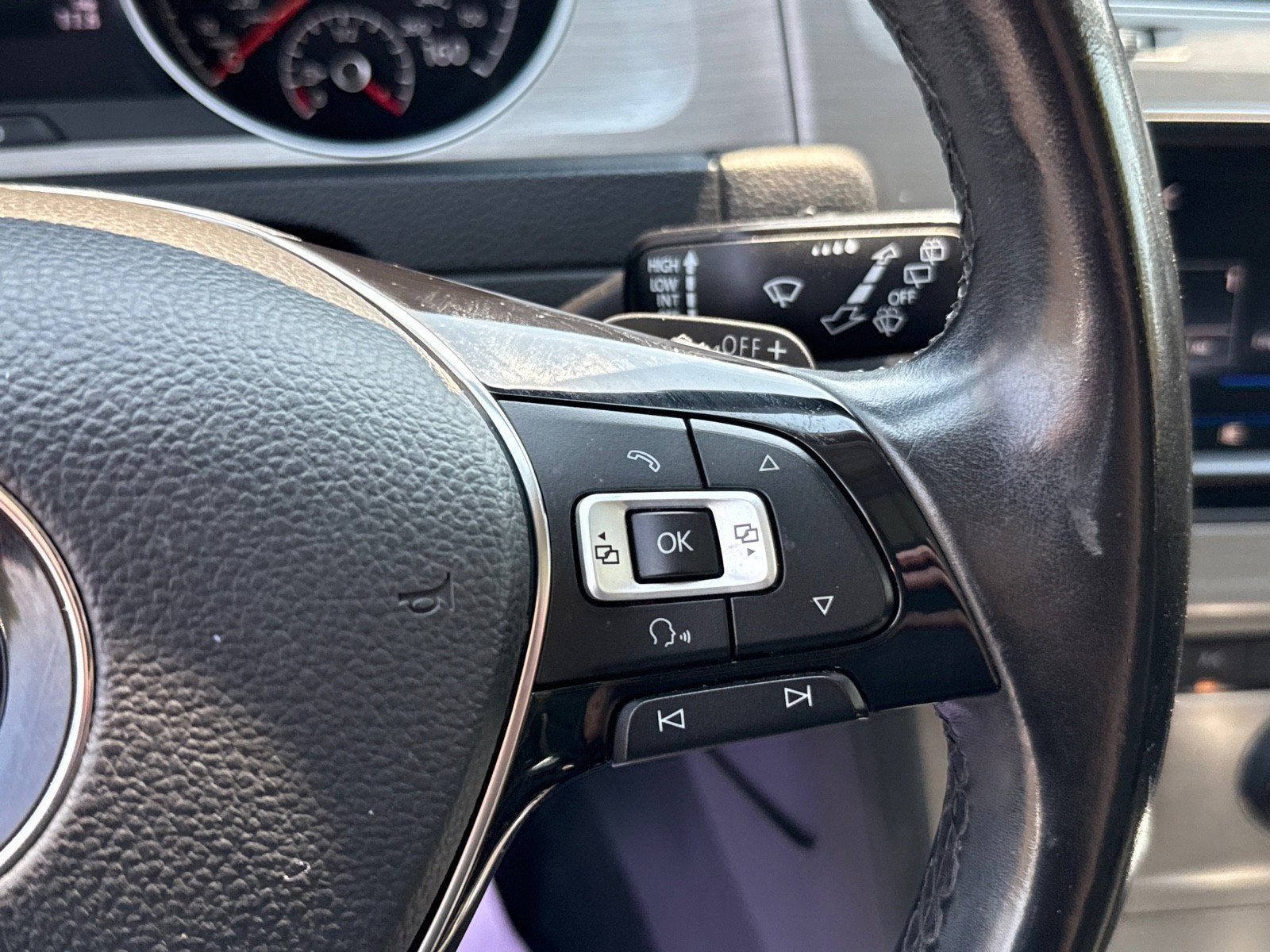 2017 Volkswagen Golf SportWagen SEL