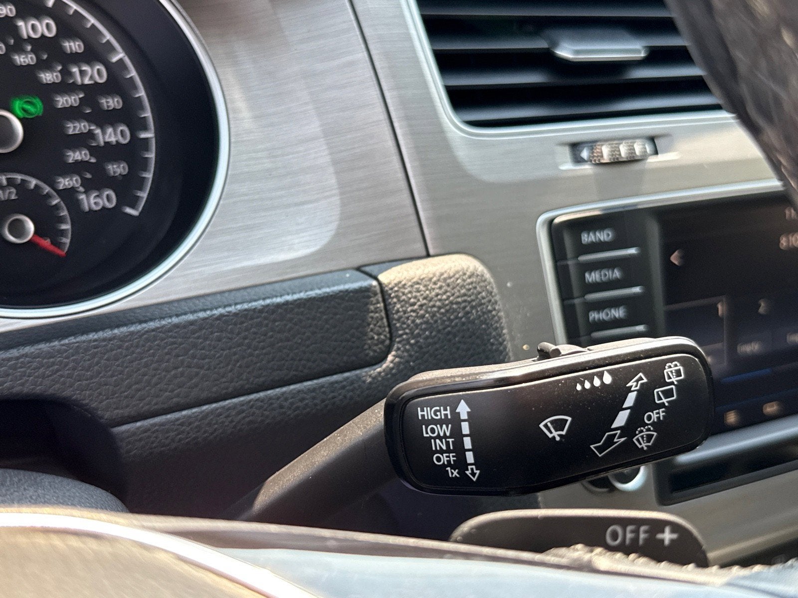 2017 Volkswagen Golf SportWagen SEL