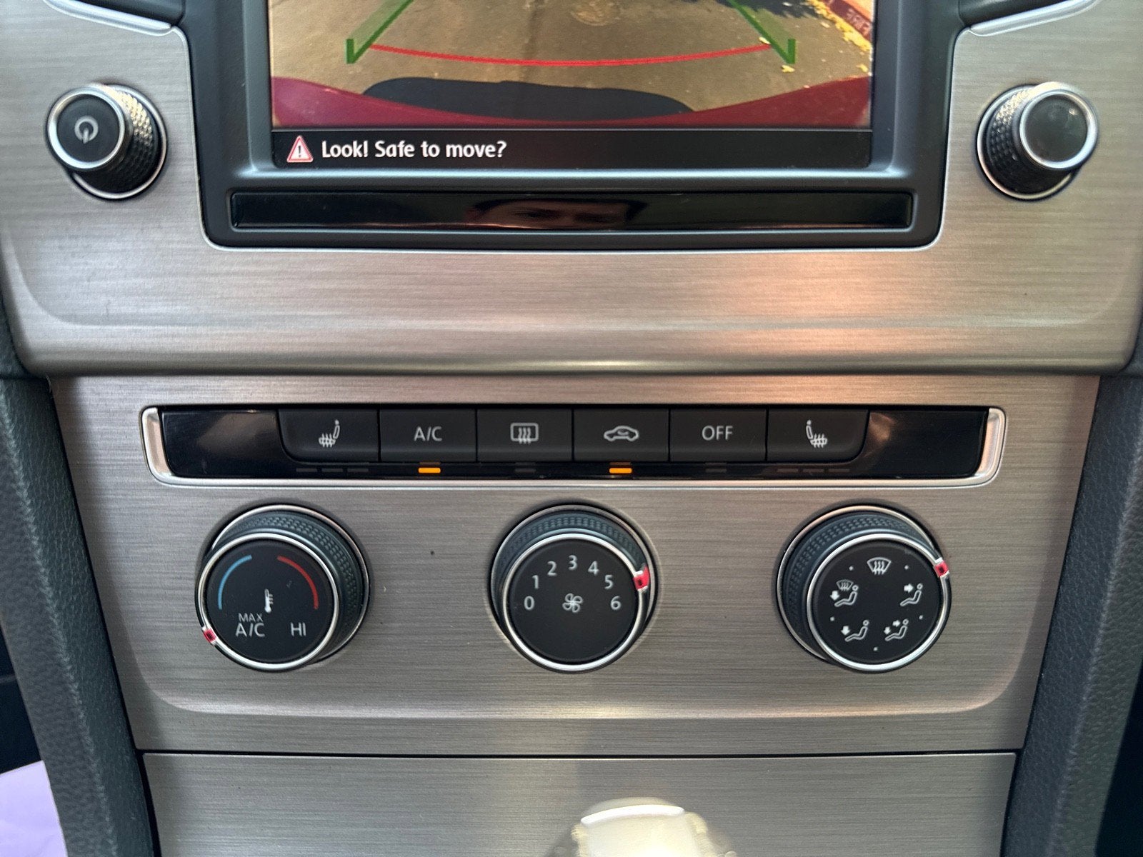 2017 Volkswagen Golf SportWagen SEL