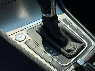 2017 Volkswagen Golf SportWagen SEL