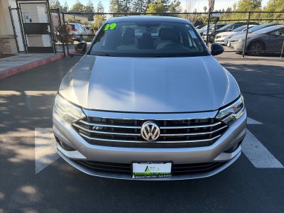 2019 Volkswagen Jetta R-Line